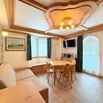 Bed & Breakfast Family Bike Friendly Canazei