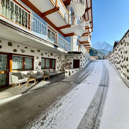 Bed & Breakfast Family Ski-in Ski-out