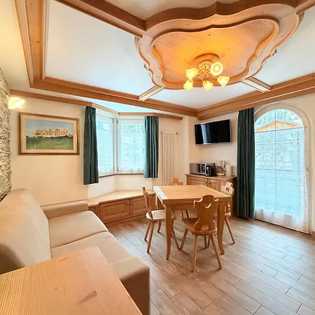 Bed & Breakfast Family Bike Friendly Canazei