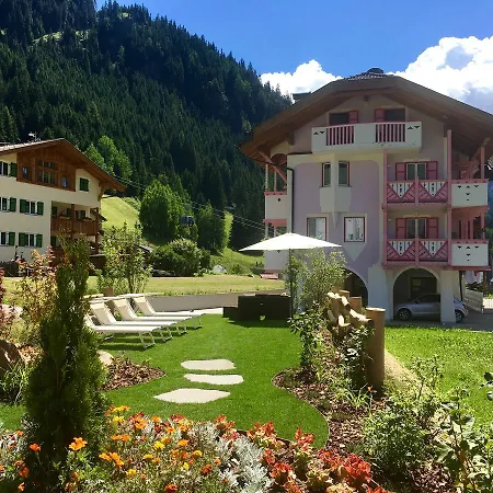 Family Bike Friendly Bed and Breakfast Canazei