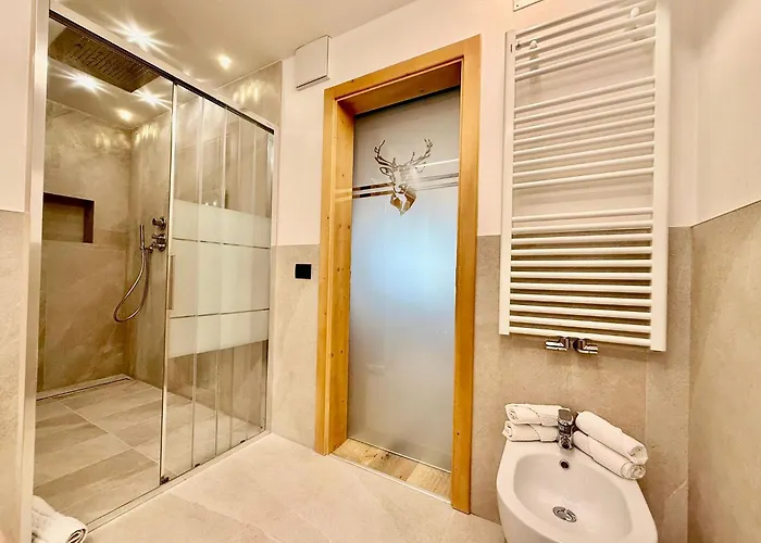 Bed & Breakfast Family Ski-in Ski-out 4*